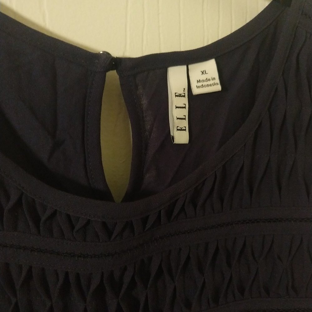 Navy Tank - Picture 4 of 4